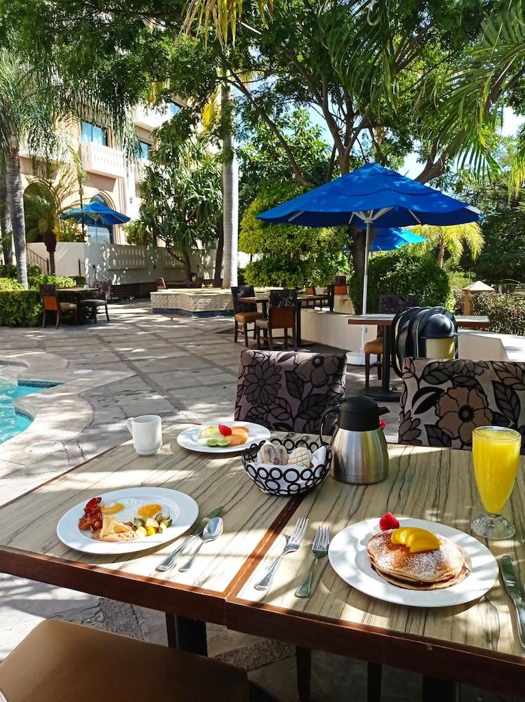 Hotel Lucerna Culiacán Eksteriør bilde